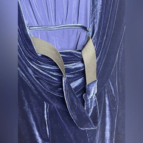 BCBGMAXAZRIA Blue Velvet Romper S - Picture 6 of 10